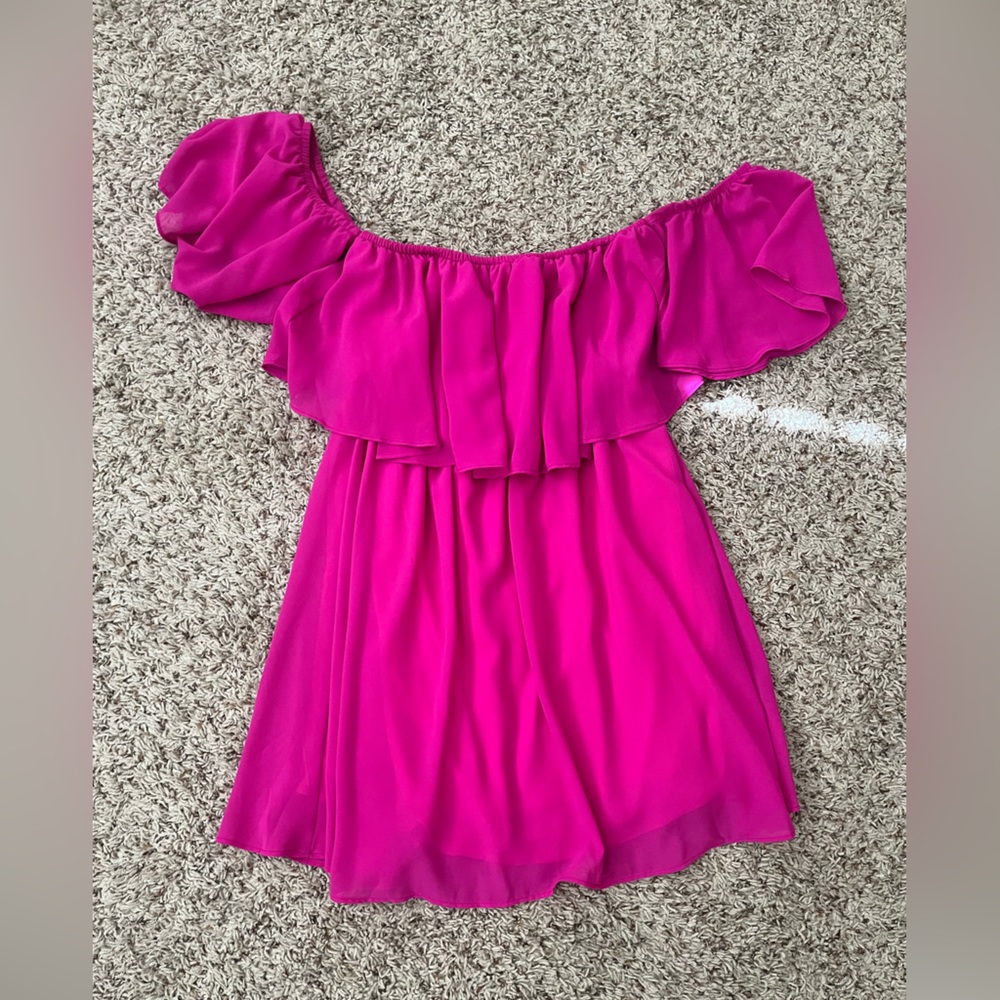 Size M off shoulder dress